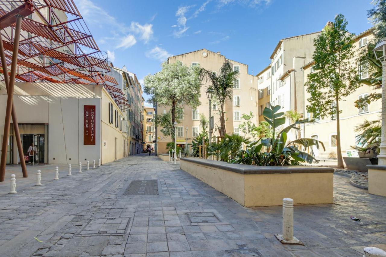 Studio Mezzanine - Clim - Wifi - Centre Historique Toulon Bagian luar foto